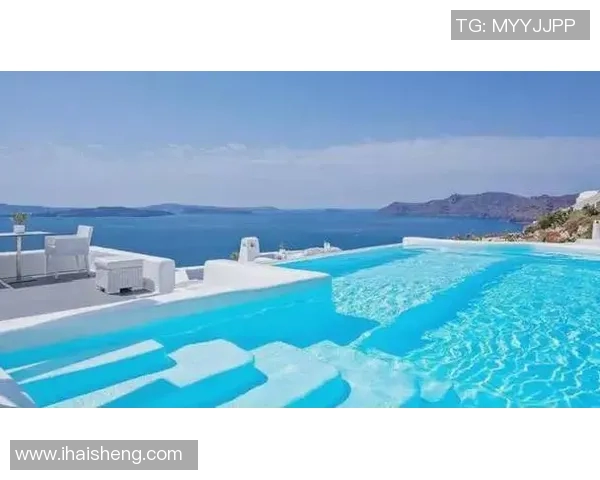 泳池周围的宁静世界：打造舒适清新的水上乐园体验